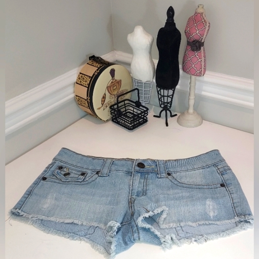 Mossimo Supply Co Light Wash Super Short Jean Shorts NWOT